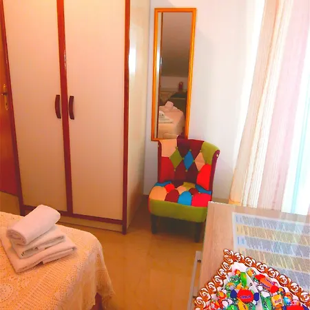 Song Gostinjska kuća