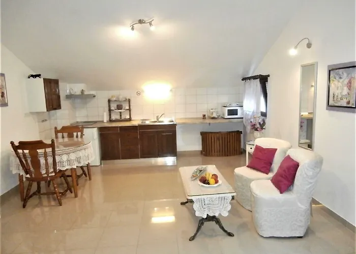 Song בית הארחה