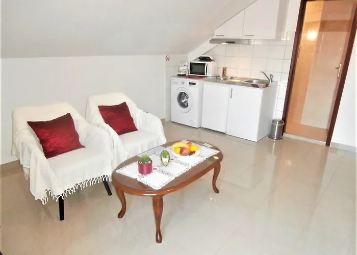 בית הארחה Song