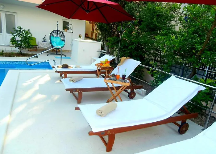 Song בית הארחה ספליט