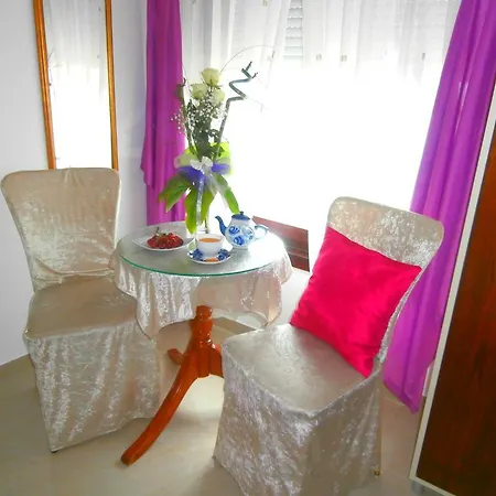 Song Gostinjska kuća 4*