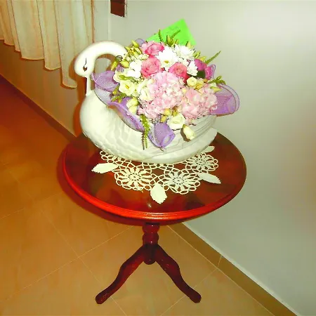 Song بيت ضيافة